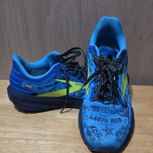 Brooks Blue and Yellow Graphic Sneakers